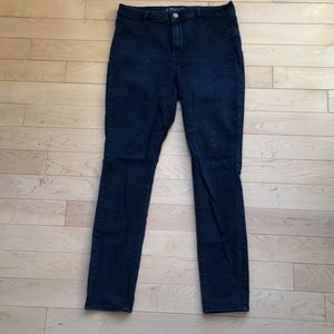 Super sky high waisted AE jeggings